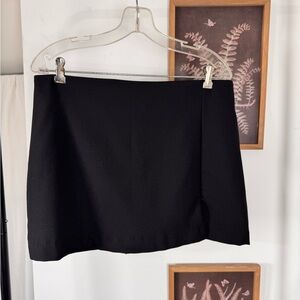 Steve Madden Classic Black Mini Skirt